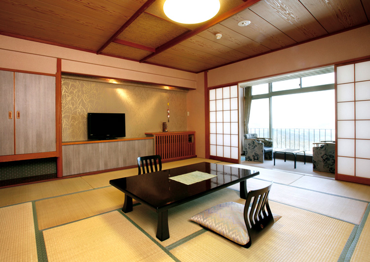 大阪府河内長野市｜温泉旅館客室｜エアコン洗浄